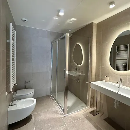 Apartment Casa Piano Waterfront Wifi Free Parking Genua